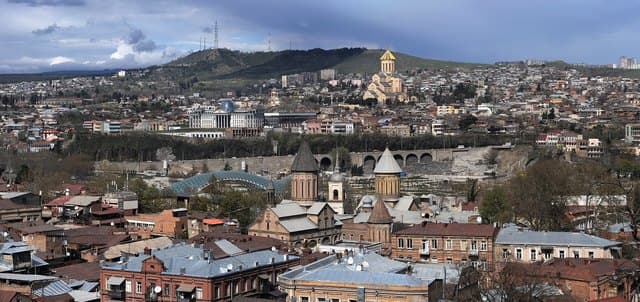 Вид на город Тбилиси